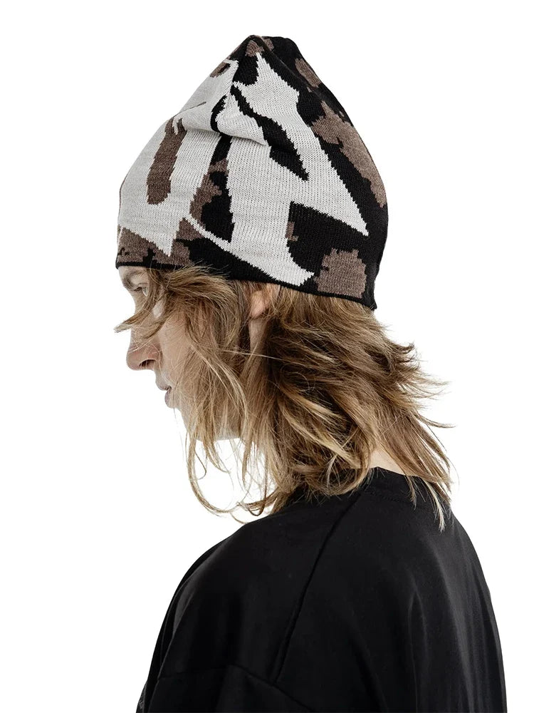 404 Y2K Brown Skully Beanie