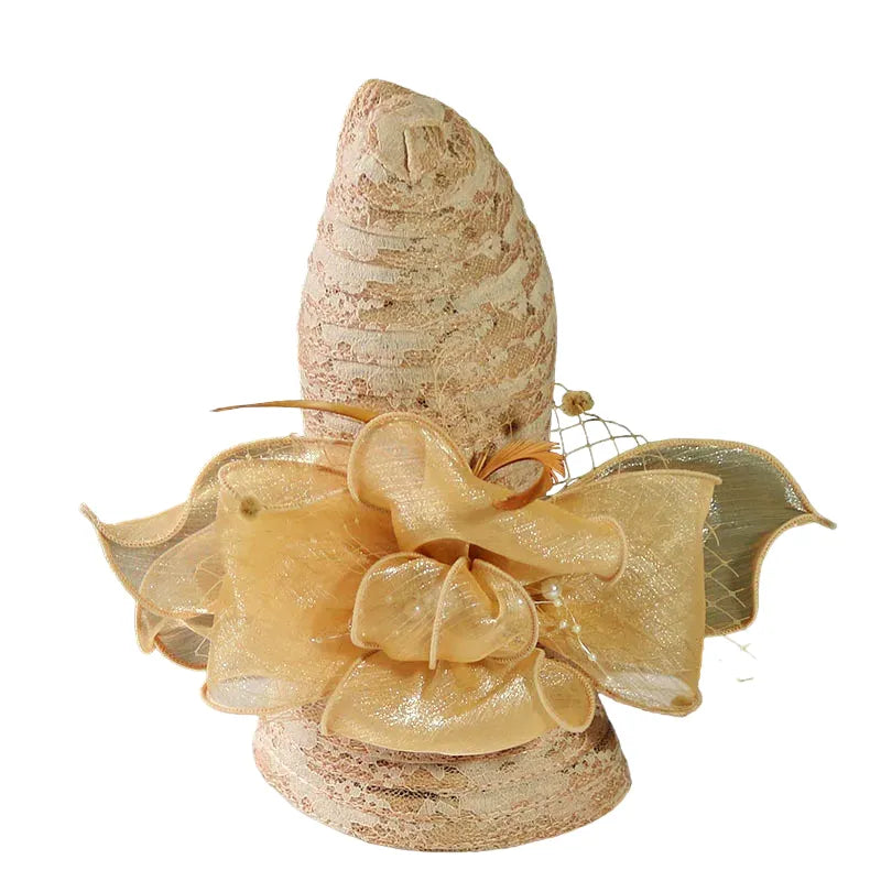 Aviñon Derby Summer Fascinator