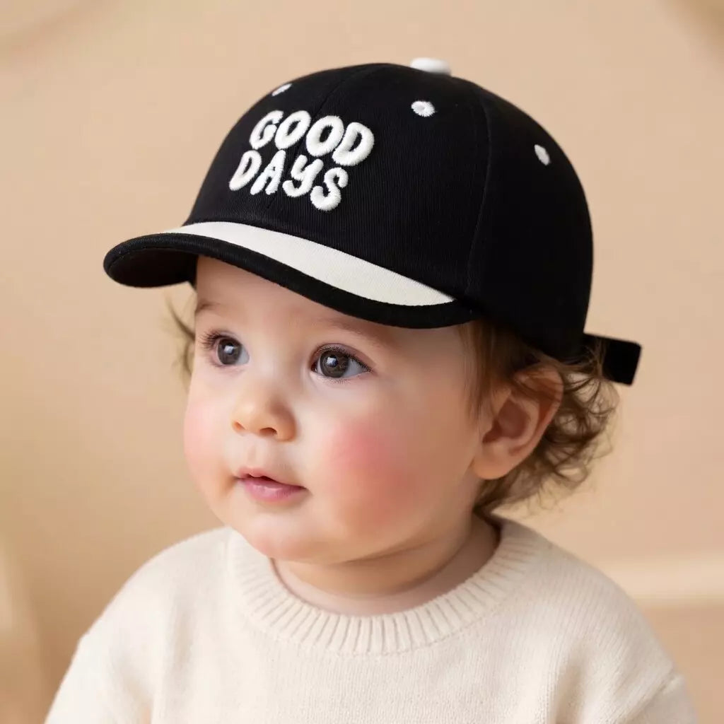 Good Days Kids Short Brim 6-Panels Baseball Cap