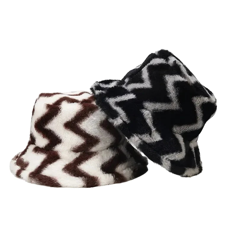Lightnings Winter Fur Bucket Hat
