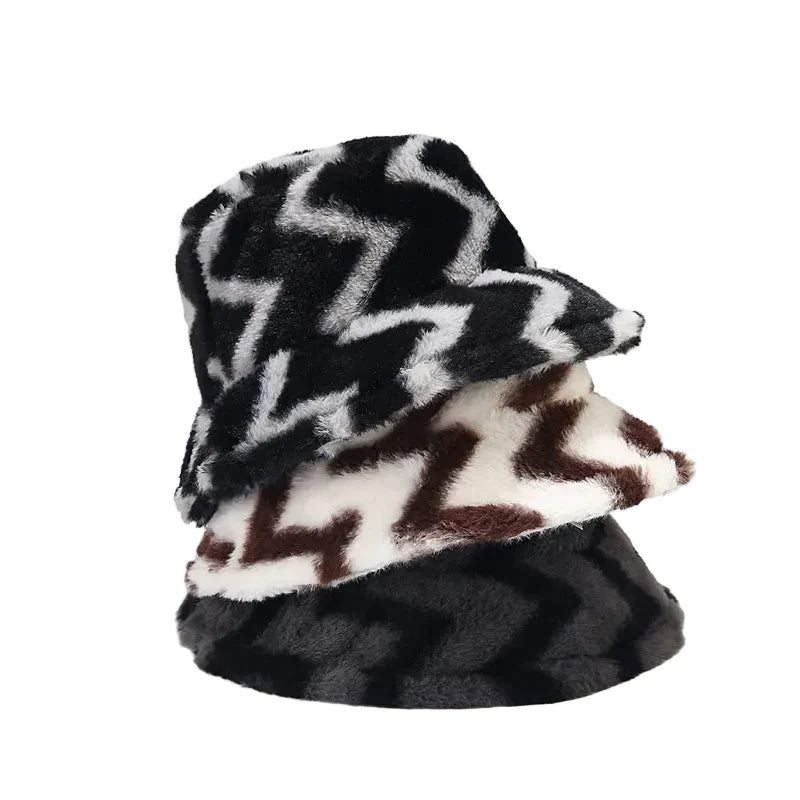 Lightnings Winter Fur Bucket Hat