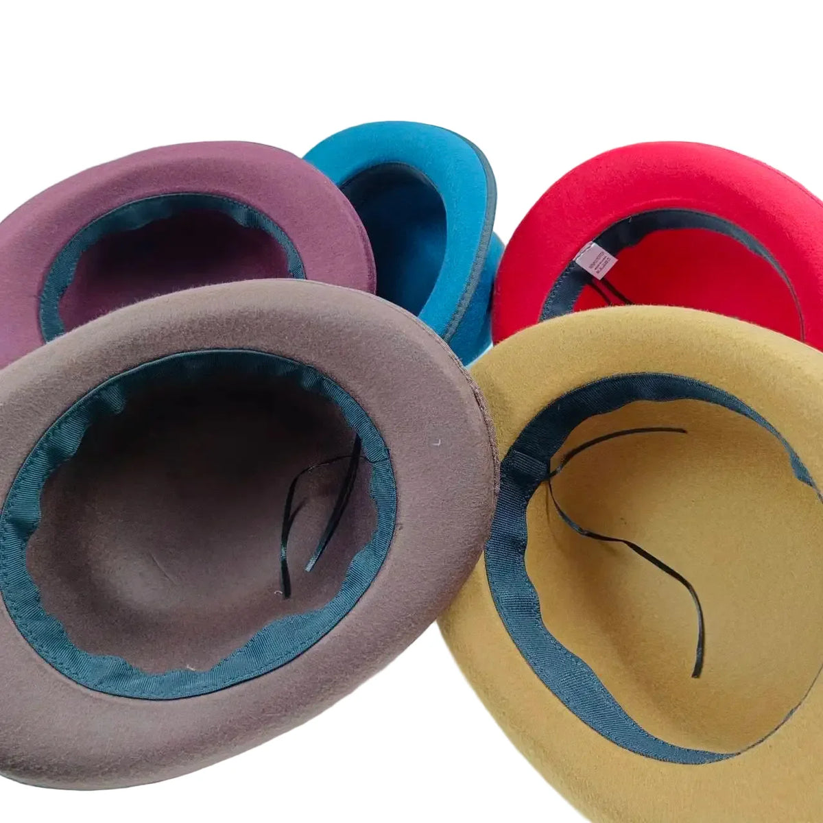 Linegard Retro Feathers Bowler Hat