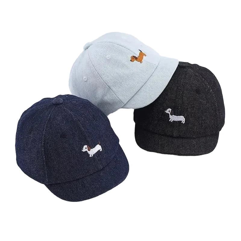 Little Dachshund Kids Short Brim Baseball Cap