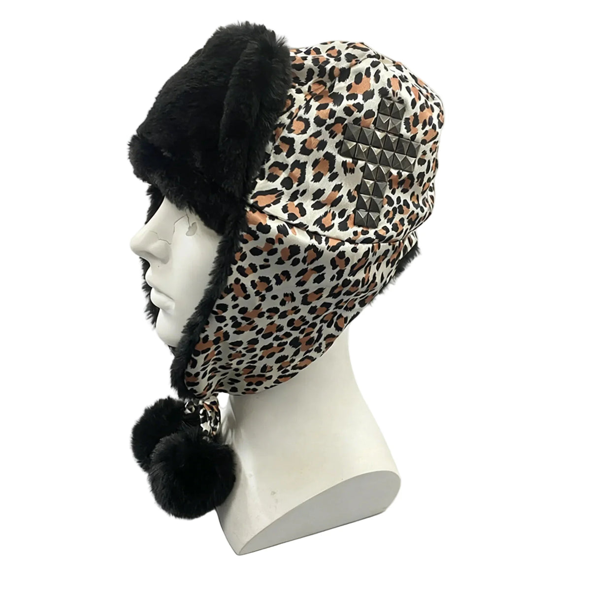 Pom Poms Women Winter Leopard Print Bomber Hat