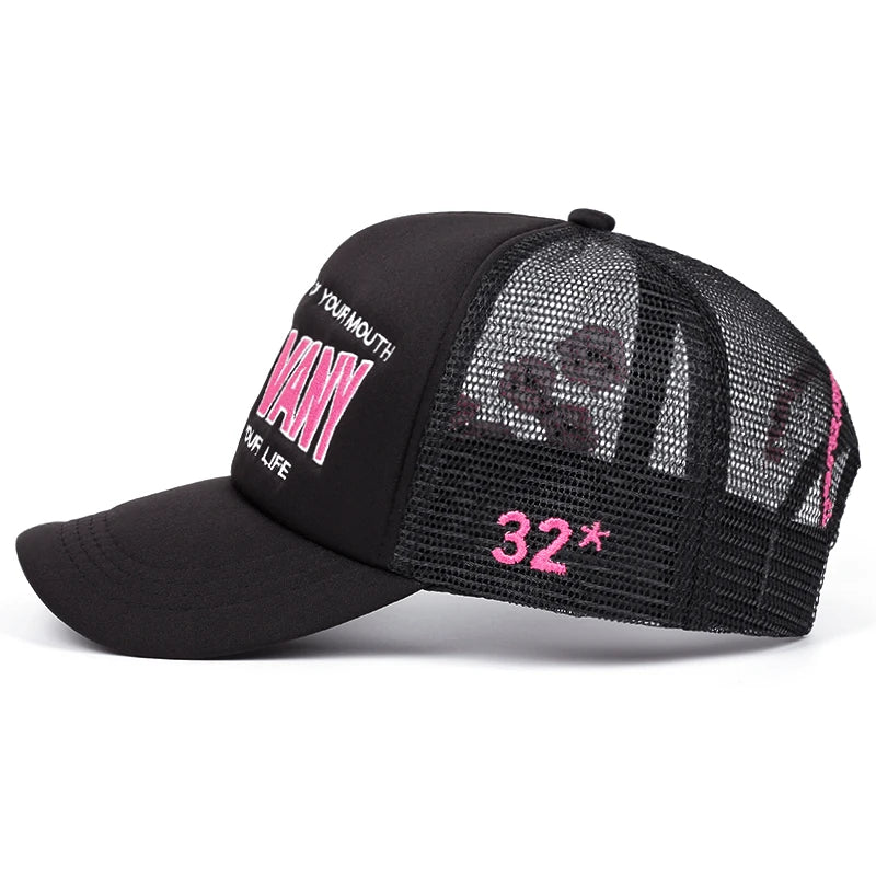 Walm Vany 32 Trucker Cap
