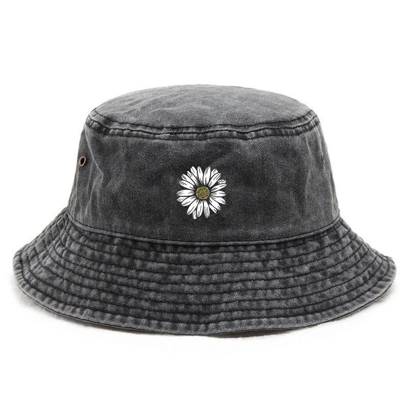 White Daisy Washed Cotton Bucket Hat